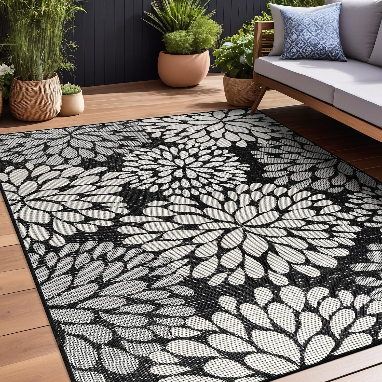 Beverly Rug Outdoor Rug 6x9 Modern Bordered Area Rugs for Indoor and Outdoor Patio Deck Porch Garden Waterproof Weather Sun Resistant Washable Outside Carpet (6 x 9 Navy)