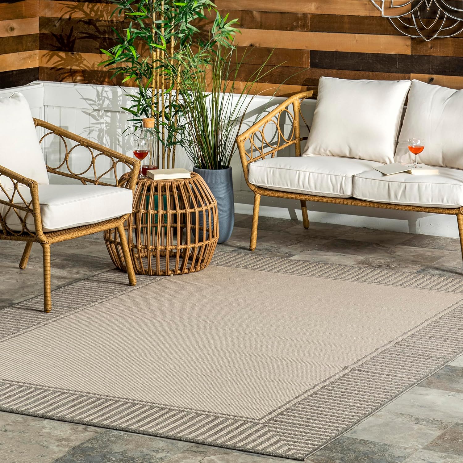 Nuloom Asha Light Brown/Ivory, 5' x 8', Casual, Striped Border, Soft and Cozy, High Traffic, Stain Resistant, Easy Clean, Durable Area Rug for Indoor/Outdoor Patio, Deck, Porch, Garden, Courtyard