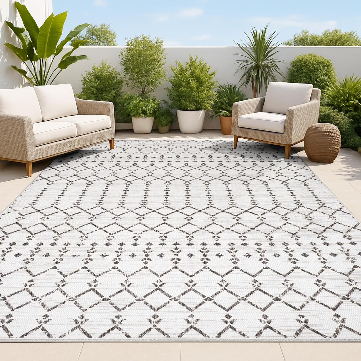JONATHAN Y Moroccan Geometric Indoor Outdoor Area Rug 8X10 Natural/Black, Ourika Textured Weave for Backyard, Patio, Porch, Easy-Cleaning, High Traffic, Pet-Friendly, Non-Shedding (SMB108D-8)