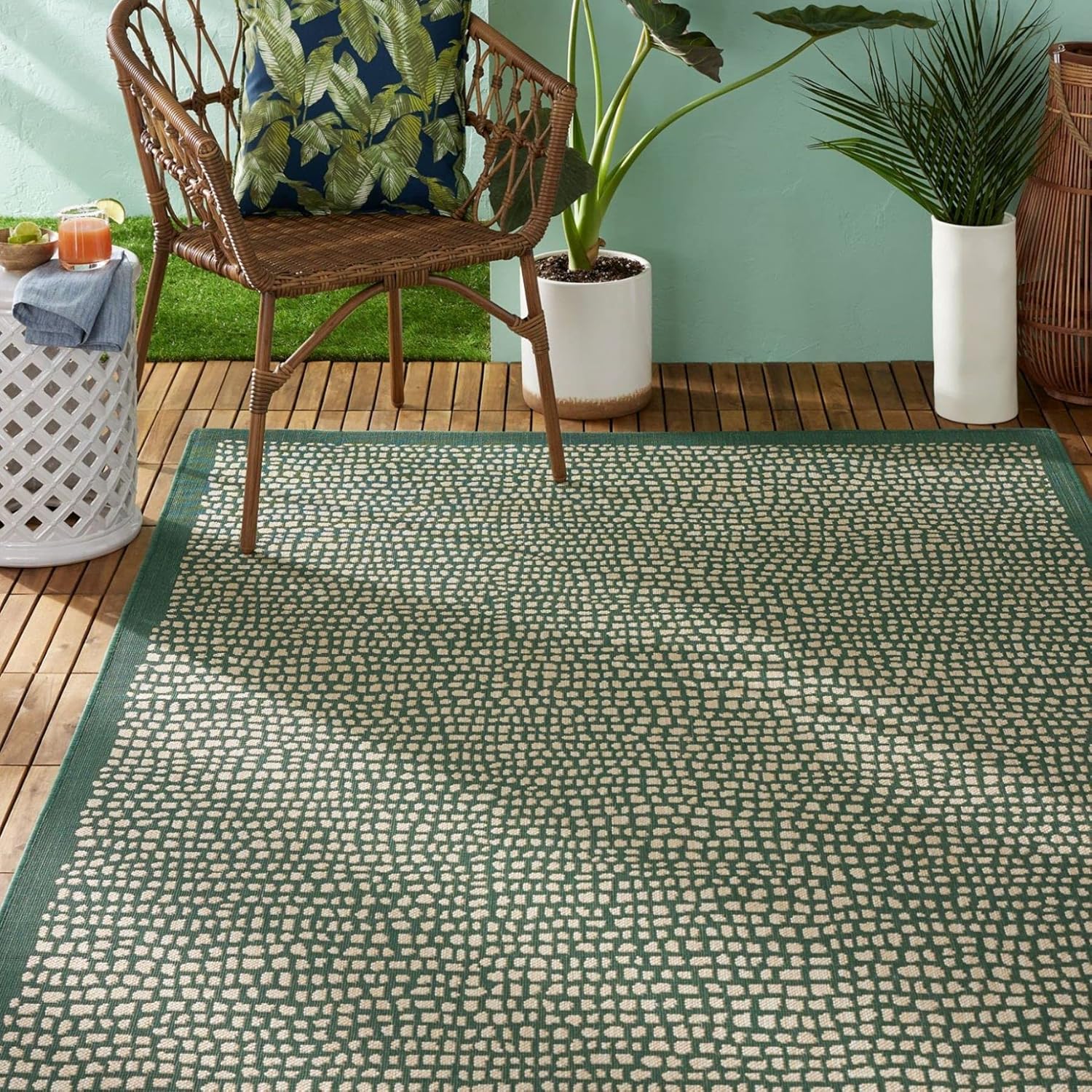 Tommy Bahama Marlin Transitional Indoor/Outdoor Area Rug, Green, 7'10"x10'2"