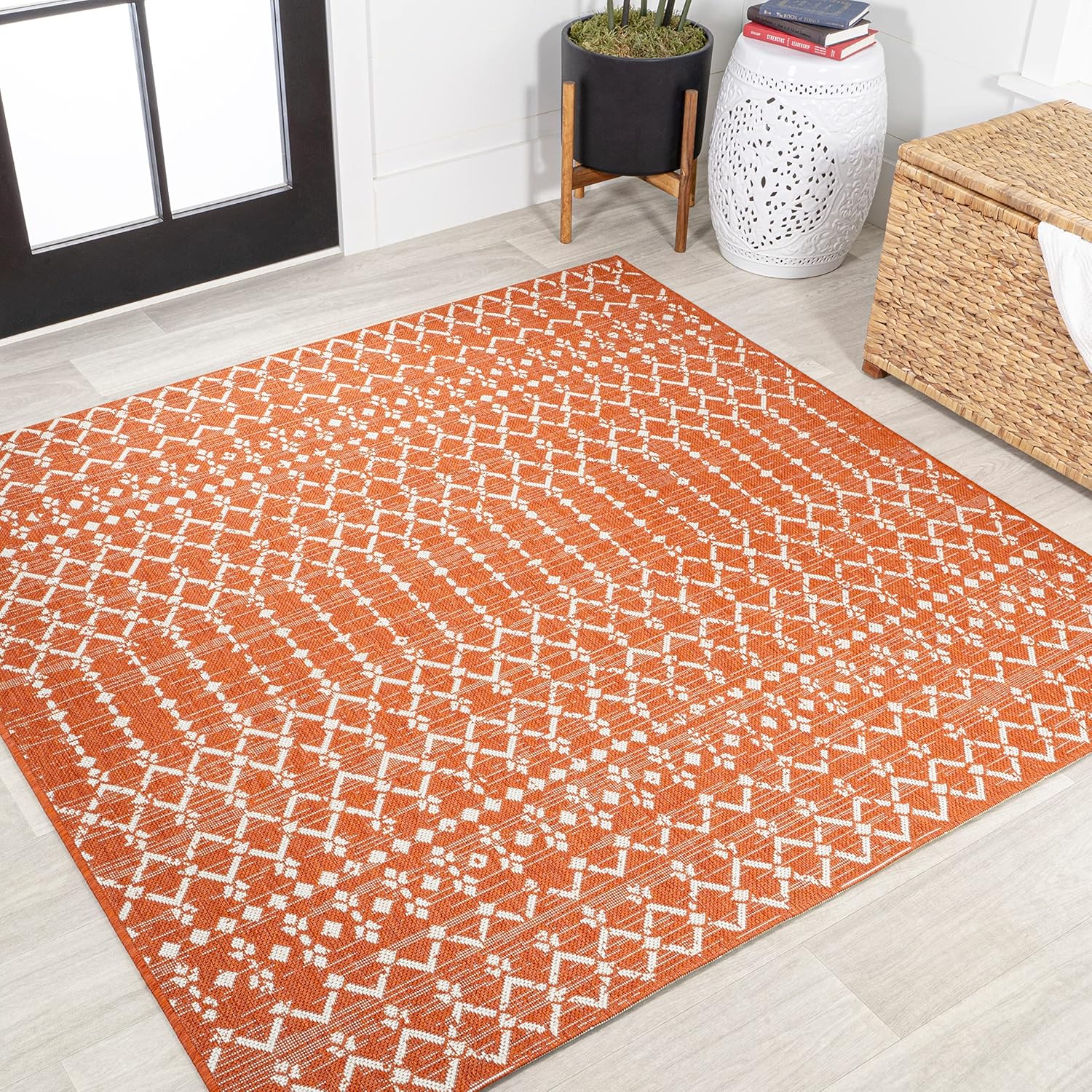 JONATHAN Y Moroccan Geometric Indoor Outdoor Area Rug 8X10 Natural/Black, Ourika Textured Weave for Backyard, Patio, Porch, Easy-Cleaning, High Traffic, Pet-Friendly, Non-Shedding (SMB108D-8)
