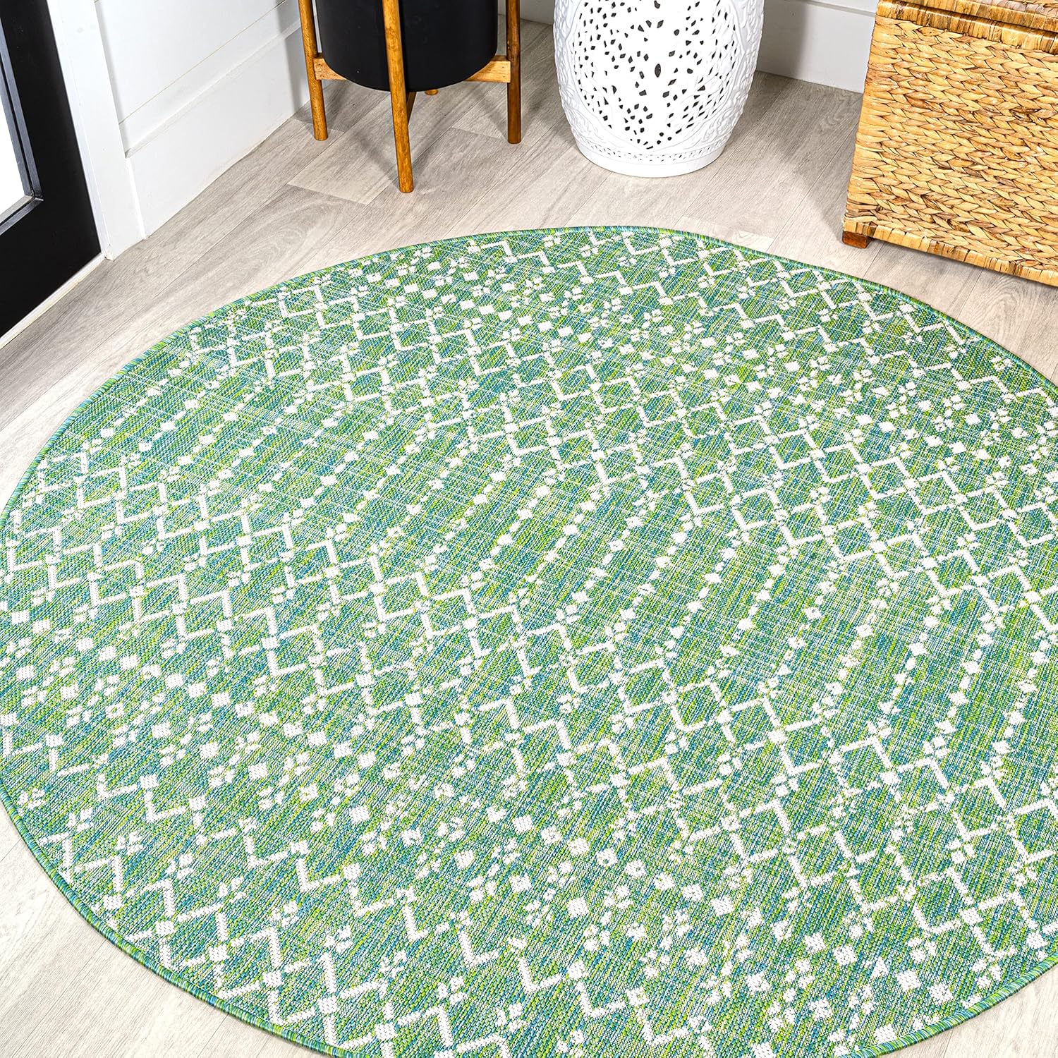 JONATHAN Y Moroccan Geometric Indoor Outdoor Area Rug 8X10 Natural/Black, Ourika Textured Weave for Backyard, Patio, Porch, Easy-Cleaning, High Traffic, Pet-Friendly, Non-Shedding (SMB108D-8)